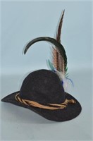 Black Hat w/ Feathers