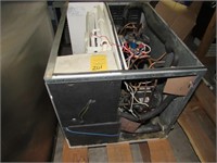 Manitowoc Commercial Ice Maker w/o storage