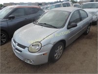 2004 Dodge Neon 1B3ES56C04D543637 Silver