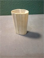 Bone Vase Holder ?