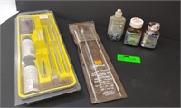 Rifle cleaning kit (for smaller calibers, unknown