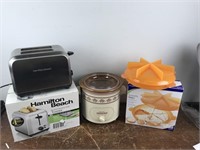 Kitchen Appliances Lot Crock Pot Toaster etc