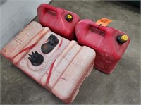 Boat Gas Tank & 5 Gal Gas Cans