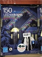 LED ICICLE LIGHTS FOR INDOOR/OUTDOOR USE