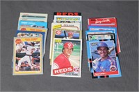 30 Baseball Cards - Mint
