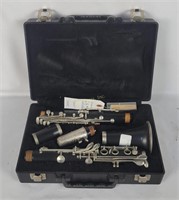 Artley 175 Clarinet W/ Case
