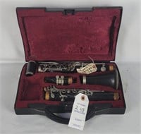 Artley 17s Clarinet W/ Case
