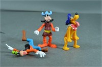 2 Goofy's 1 Pluto Bag of toy Figures