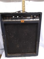 Montgomery Wards amplifier, works?