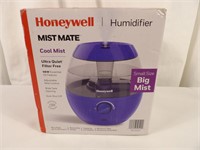 Brand New Honeywell Mist Mate Humidifier