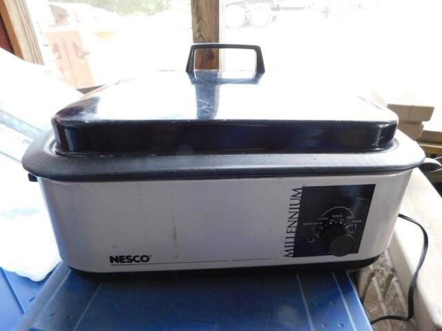 Sold at Auction: Nesco Roaster Oven