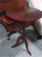 Small cherry lamp table