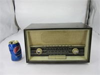 Ancien radio Telefunken