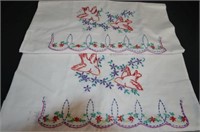 PAIR OF EMBROIDERED PILLOW CASES