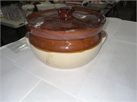 STONE CROCK POT WITH LID
