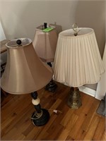3 electric lamps