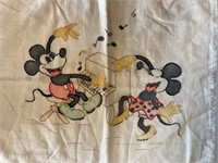 MICKEY AND MINNIE PILLOWCASE