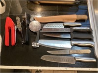 Knives, pizza cutter, utensils