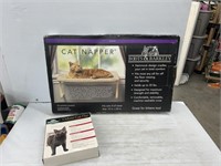 Cat napper and cat flap cat napper is 15 in x 24