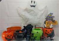 Lot of Halloween decor