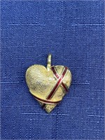 Garney heart pendant brooch