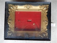 NICE WALL HANGING DISPLAY CASE W/ GLASS FRONT