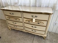 Vintage dresser