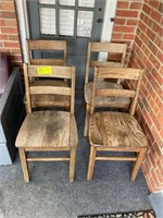 GROUP OF 4 WOODEN CHAIRS