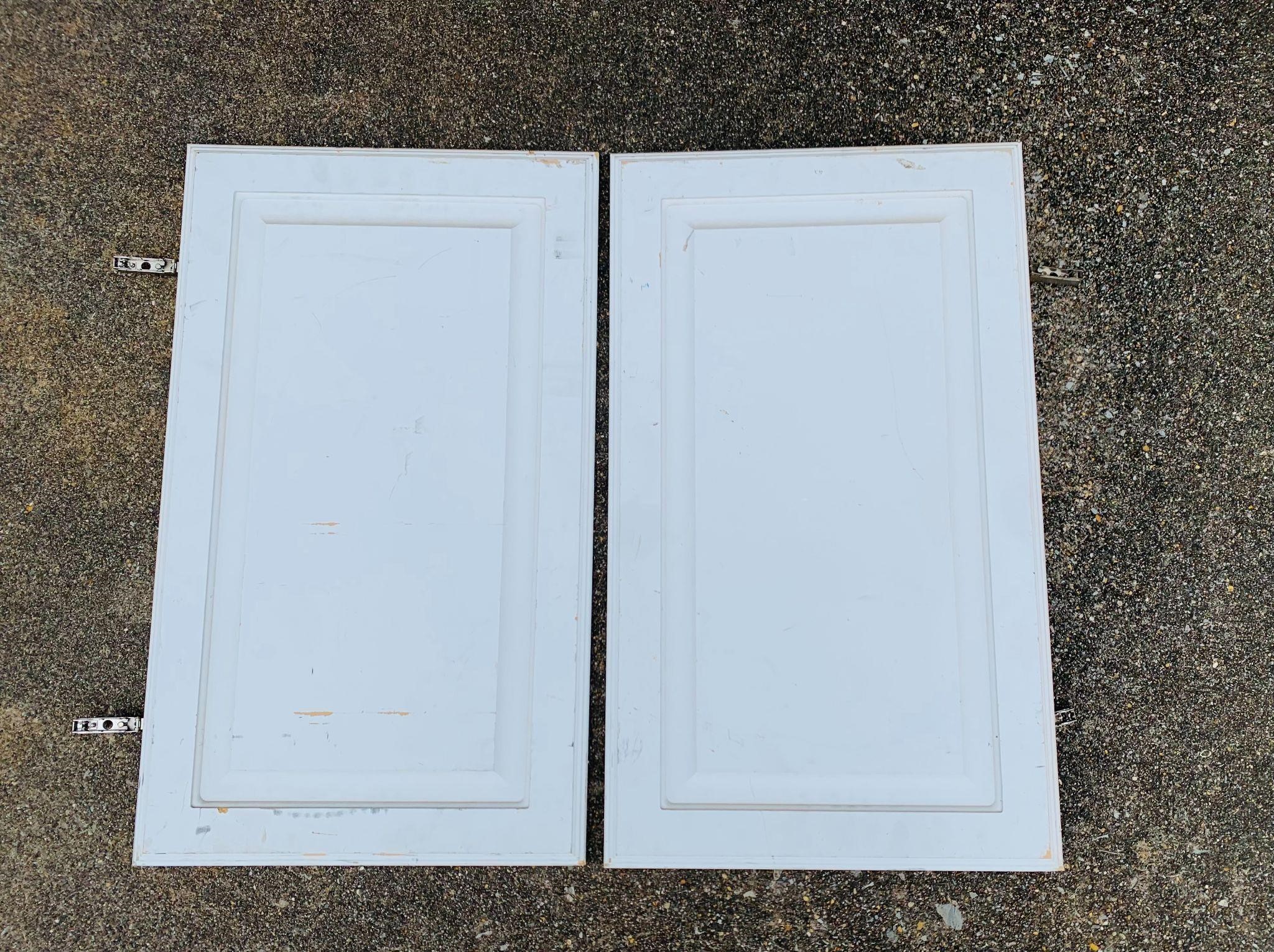 Cabinet Doors with Hinges