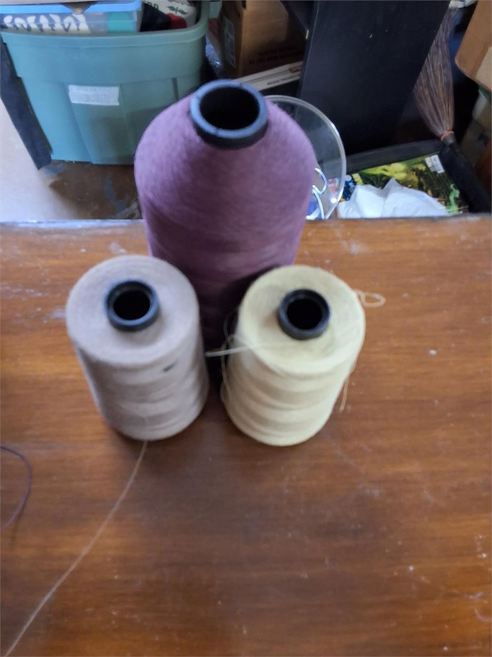 Thread lot