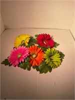 faux flower multicolor daisy clips