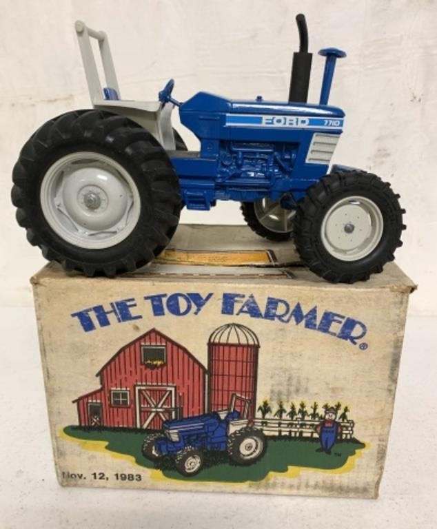 221029 Outstanding Farm Toy Auction