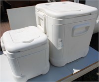 Igloo Coolers set of 2
