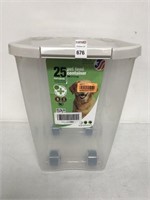 PET FOOD CONTAINER
