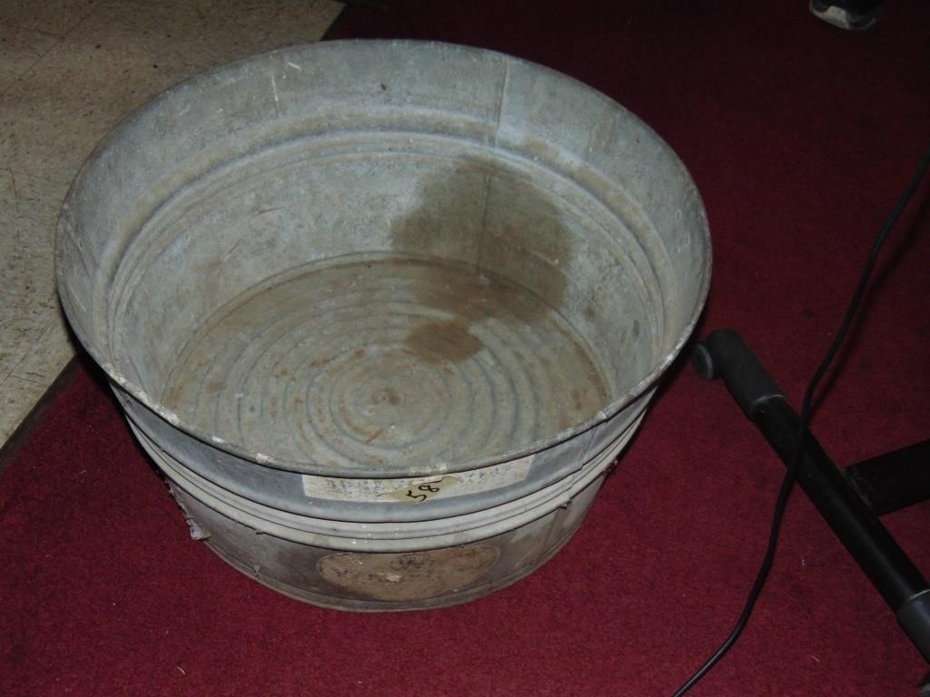 Large Galvanized Wash Tub