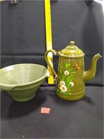 Decor Metal Teapot, Ceramic Mixing Bowl