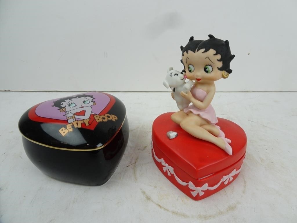 Lot of 2 Betty Boop Music Boxes - Diamonds Are A