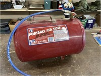 PORTABLE AIR TANK