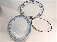 Lot of 3 serving platers