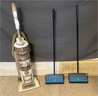 (3 PCS) VACUUMS - 2 BISSELL "SWEEP UP" AND