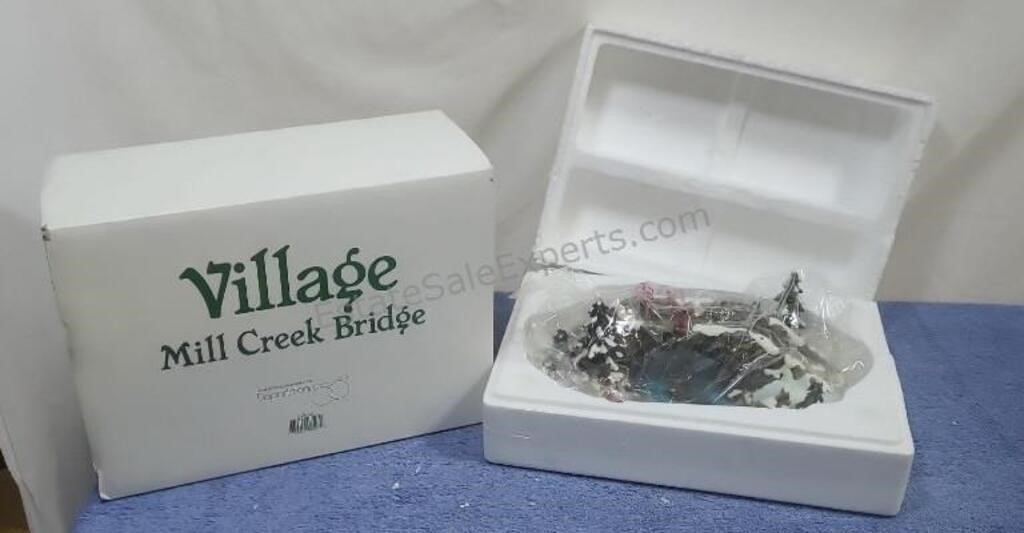 Department 56 "Village Mill Creek Bridge "