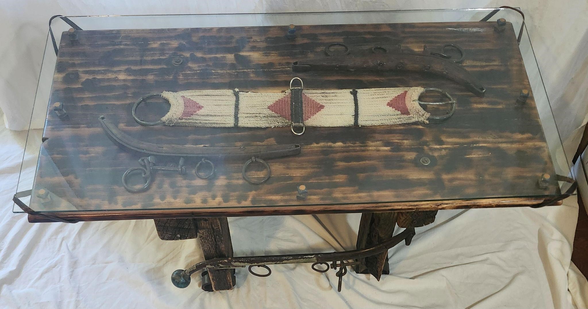 Western antique decor coffee table 22"×48"×24.5"