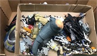 Star Wars action figures & parts