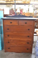 Vtg. 6 Drawer Chest /Dovetail Joints & Painted Top