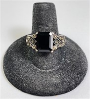 Vintage Sterling Black Onyx/Marcasite Ring 6 G S-9
