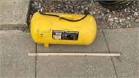 Central pneumatic 11 gallon portable air tank not