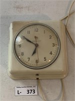 Vintage Metal General Electric Wall Clock