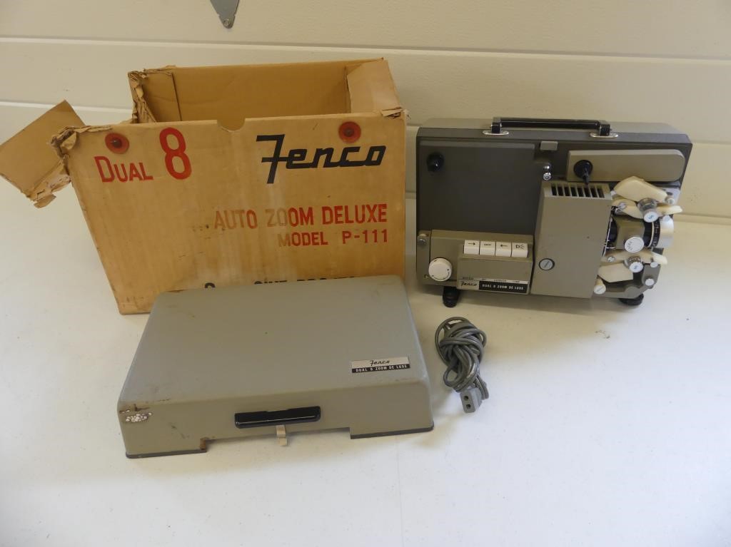 FENCO 8MM AUTO ZOOM PROJECTOR