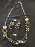 Necklace & Earings