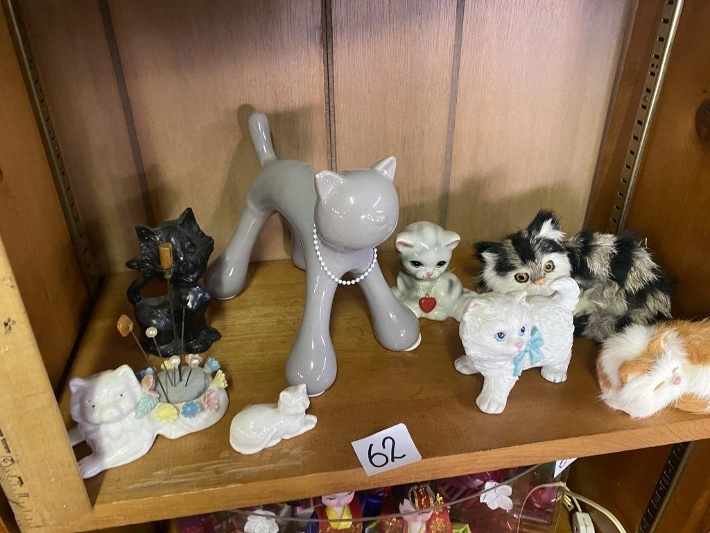 lot - nice cat figurines/pin cushion